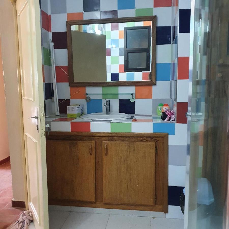 Superbe Appartement Avec Piscine, Proche Centre Ville, Restaurant, Mer Saly 외부 사진